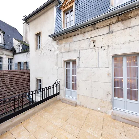 Les By Cave Vauban Apartment