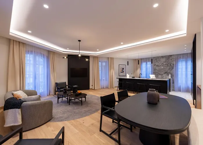 Les By Cave Vauban *