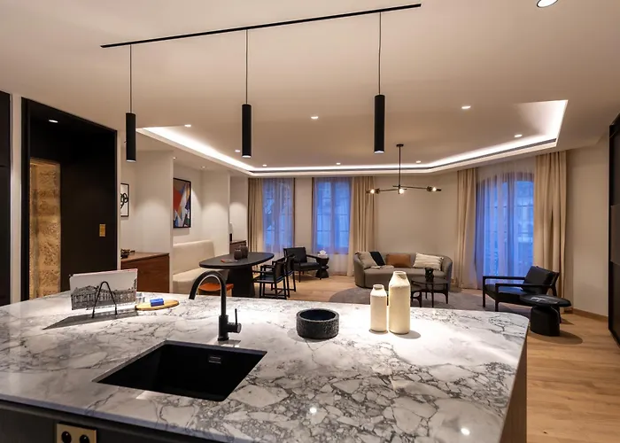 Les By Cave Vauban ديجون