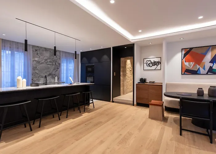 Apartment Les By Cave Vauban