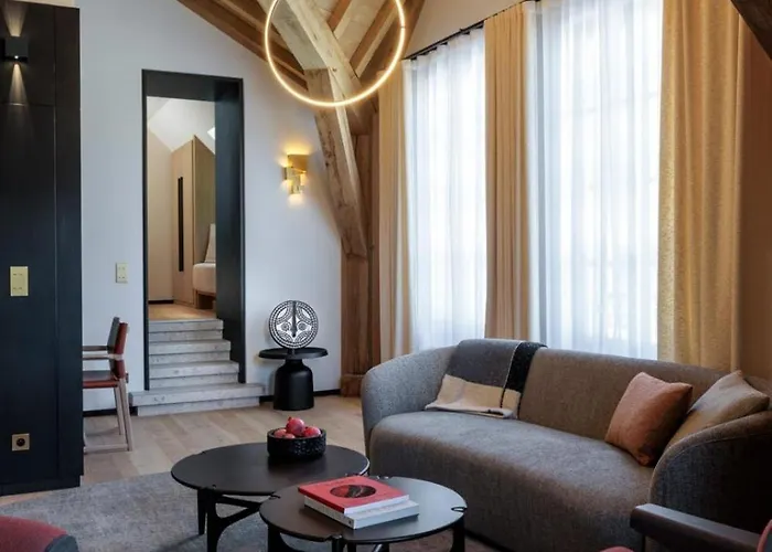 Les By Cave Vauban Ντιζόν