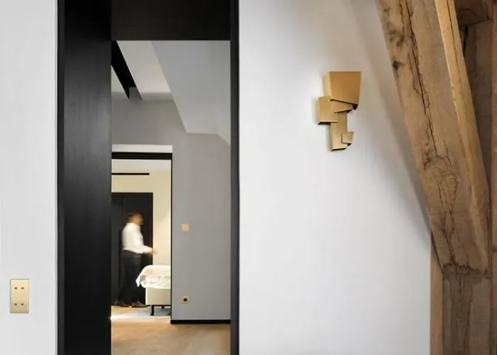 Les By Cave Vauban Διαμέρισμα *